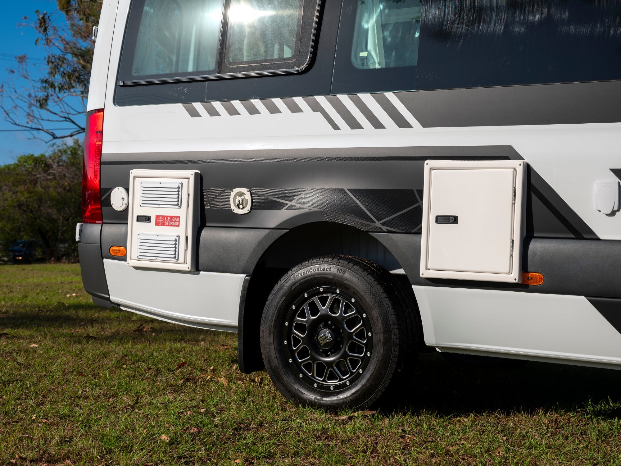 LIMITED EDITION | WINNEBAGO BONDI 2S Sport