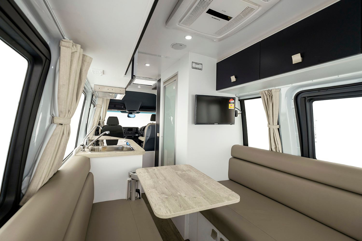 WINNEBAGO BONDI 4S