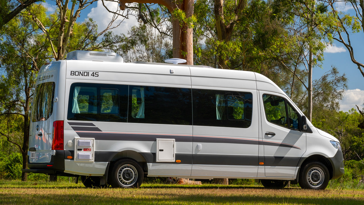 WINNEBAGO BONDI 4S